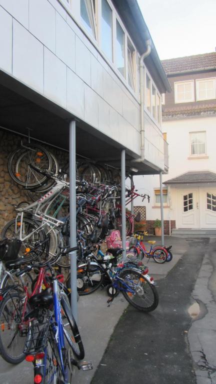 Wanderlust Hostel Floersheim am Main Exterior foto